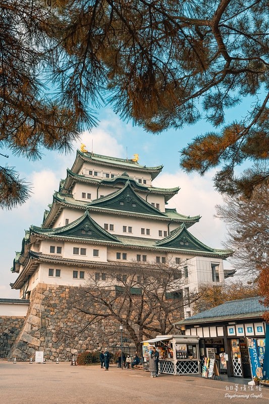 名古屋・名古屋城・漫步天守閣外圍：藍天、白牆與金鯱的日系浪漫